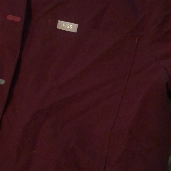 Figs Technical Collection Maroon Button Up Short Sleeve Maroon Scrub Top size XS - Picture 5 of 5